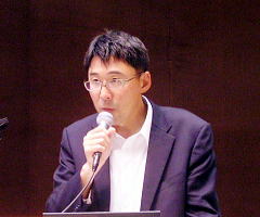 基調講演を講義する経済産業省 原 充様