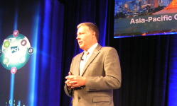 Jeremy King氏